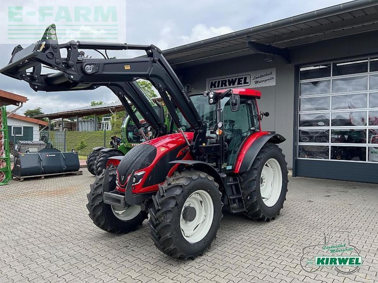 Valtra a 105 - Farm tractor: picture 4 Valtra a 105 - Farm tractor: picture 4