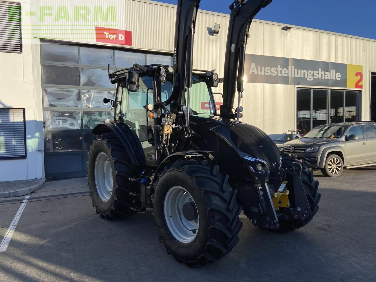Valtra a 115 - Farm tractor: picture 3 Valtra a 115 - Farm tractor: picture 3