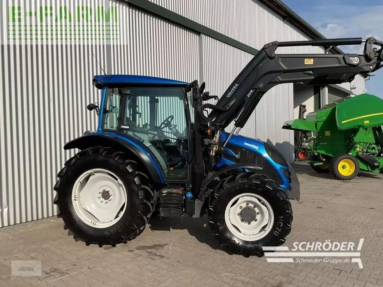 Valtra a 84 sh - Farm tractor: picture 2 Valtra a 84 sh - Farm tractor: picture 2