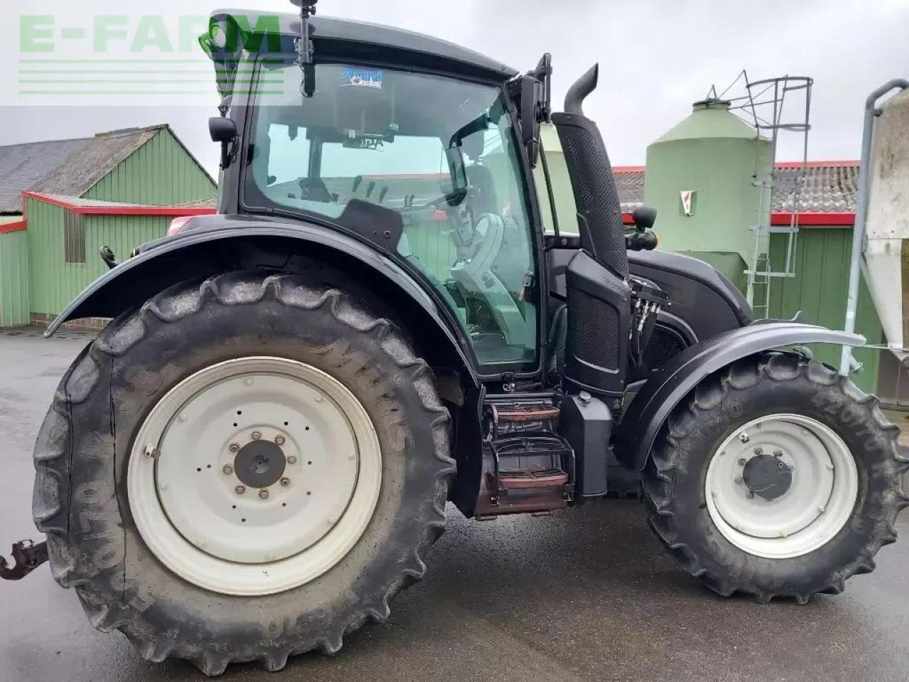 Valtra n 134 hitech HiTech - Farm tractor: picture 5 Valtra n 134 hitech HiTech - Farm tractor: picture 5