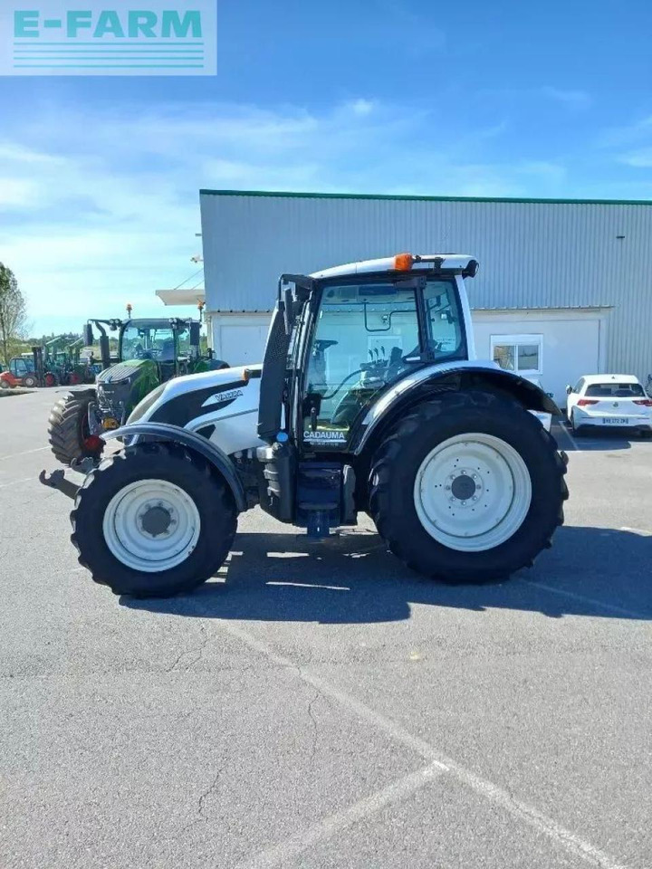 Valtra n 134 hitech HiTech - Farm tractor: picture 5 Valtra n 134 hitech HiTech - Farm tractor: picture 5