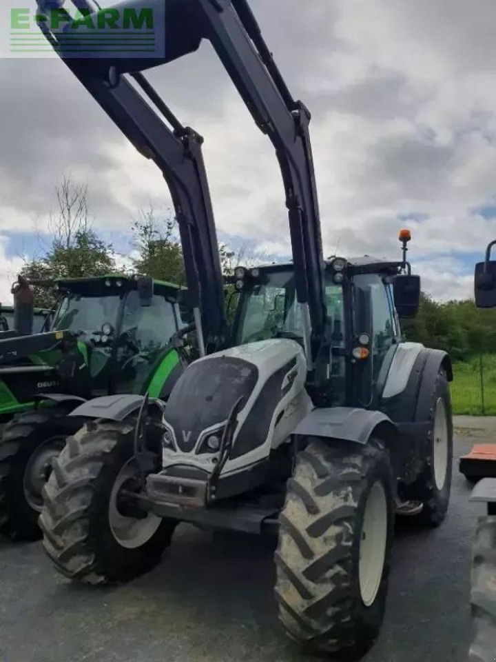 Valtra n134 active Active - Farm tractor: picture 2 Valtra n134 active Active - Farm tractor: picture 2