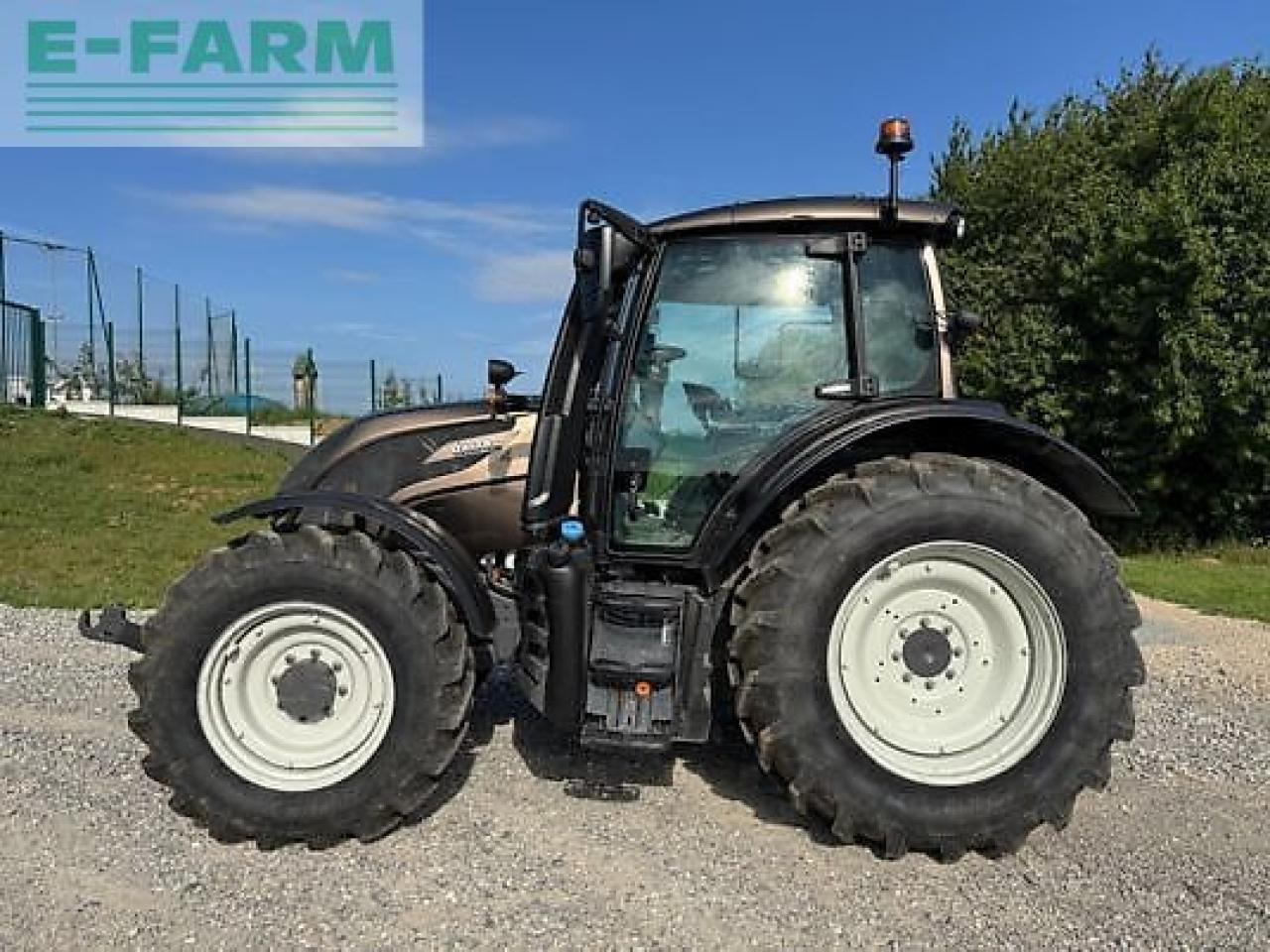 Valtra n135 direct Direct - Farm tractor: picture 4 Valtra n135 direct Direct - Farm tractor: picture 4