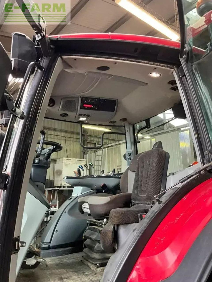 Valtra n135 h - Farm tractor: picture 3 Valtra n135 h - Farm tractor: picture 3