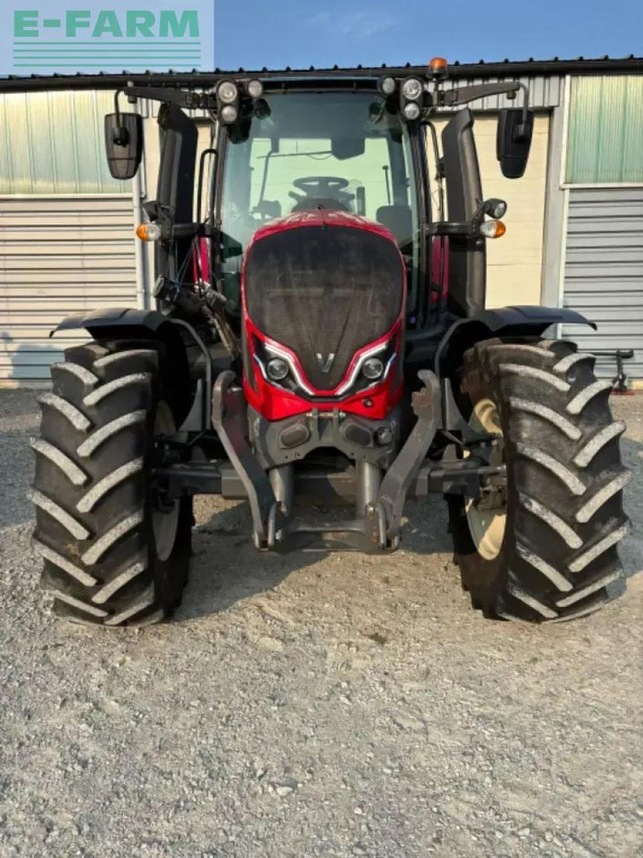 Valtra n135h - Farm tractor: picture 3 Valtra n135h - Farm tractor: picture 3
