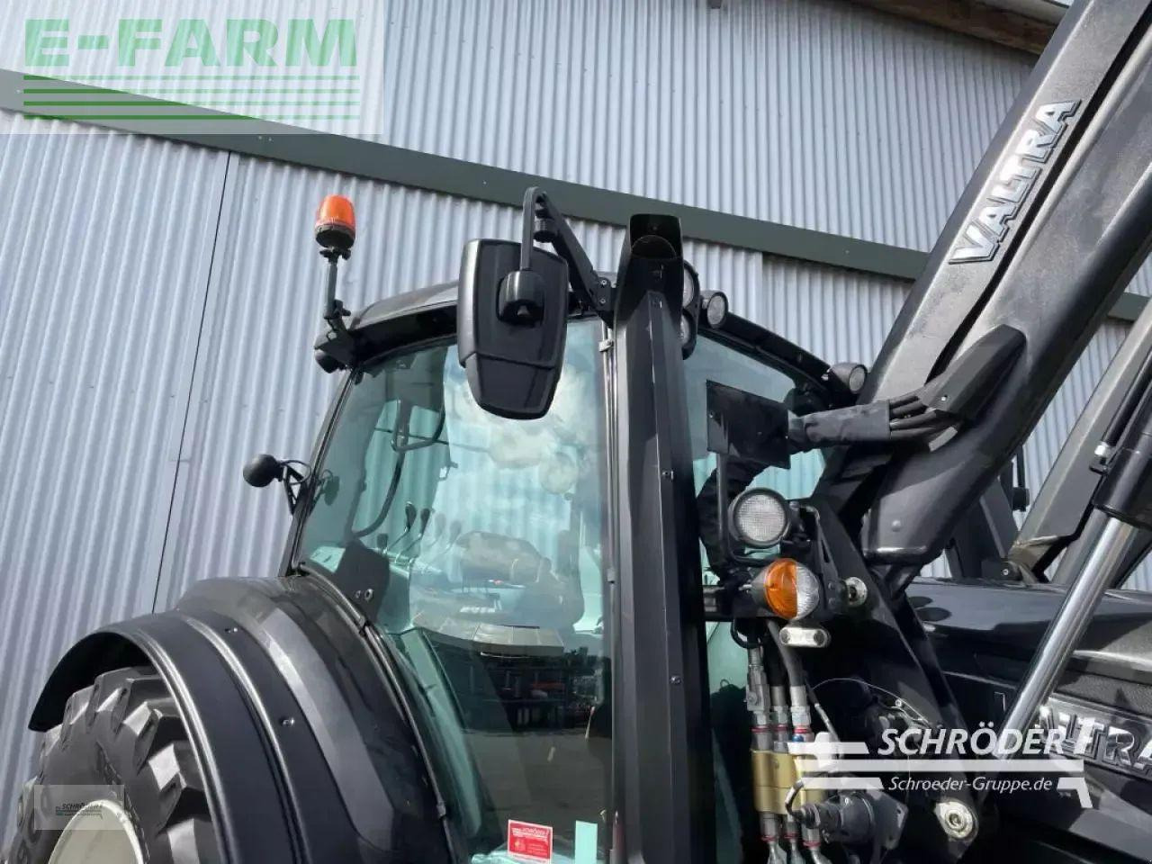 Farm tractor Valtra t 174 ea: picture 18