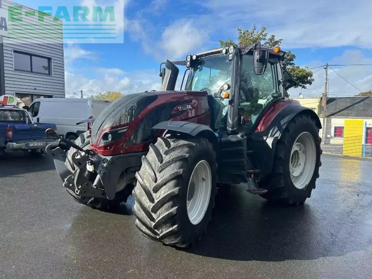 Valtra t 214 v smarttouch - Farm tractor: picture 1 Valtra t 214 v smarttouch - Farm tractor: picture 1