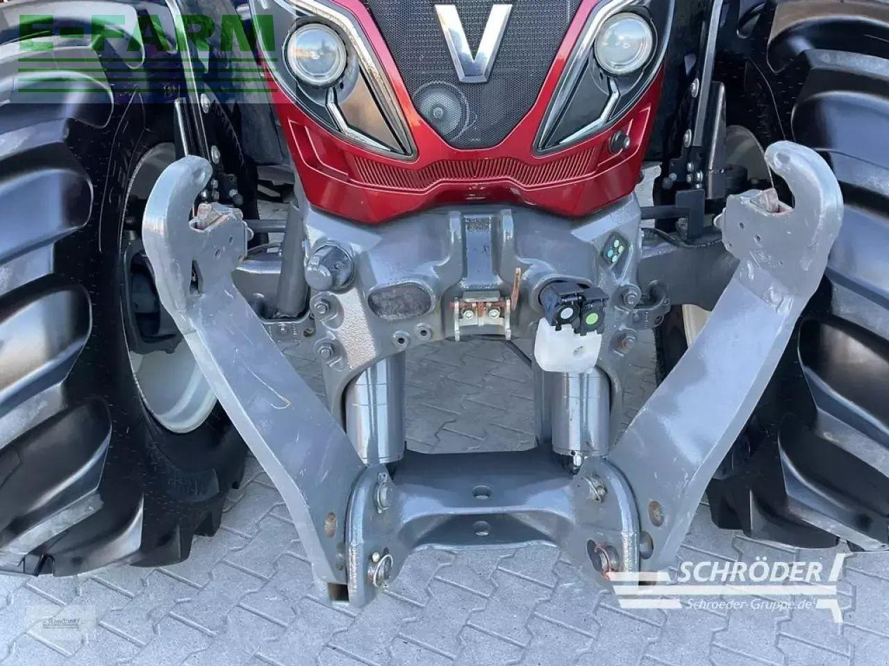 Farm tractor Valtra t 254 v smarttouch: picture 17