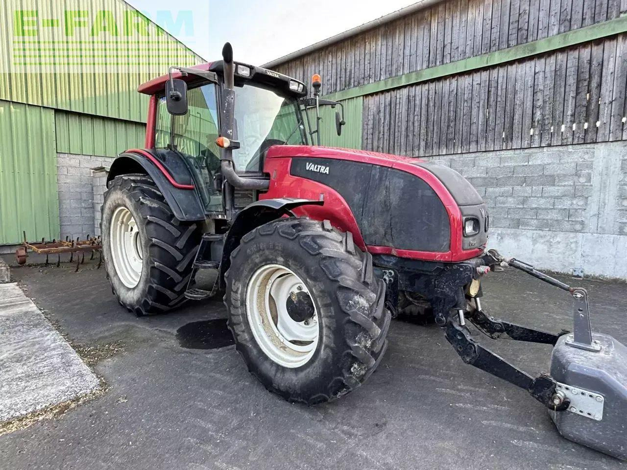Valtra t121 hitech HiTech - Farm tractor: picture 4 Valtra t121 hitech HiTech - Farm tractor: picture 4