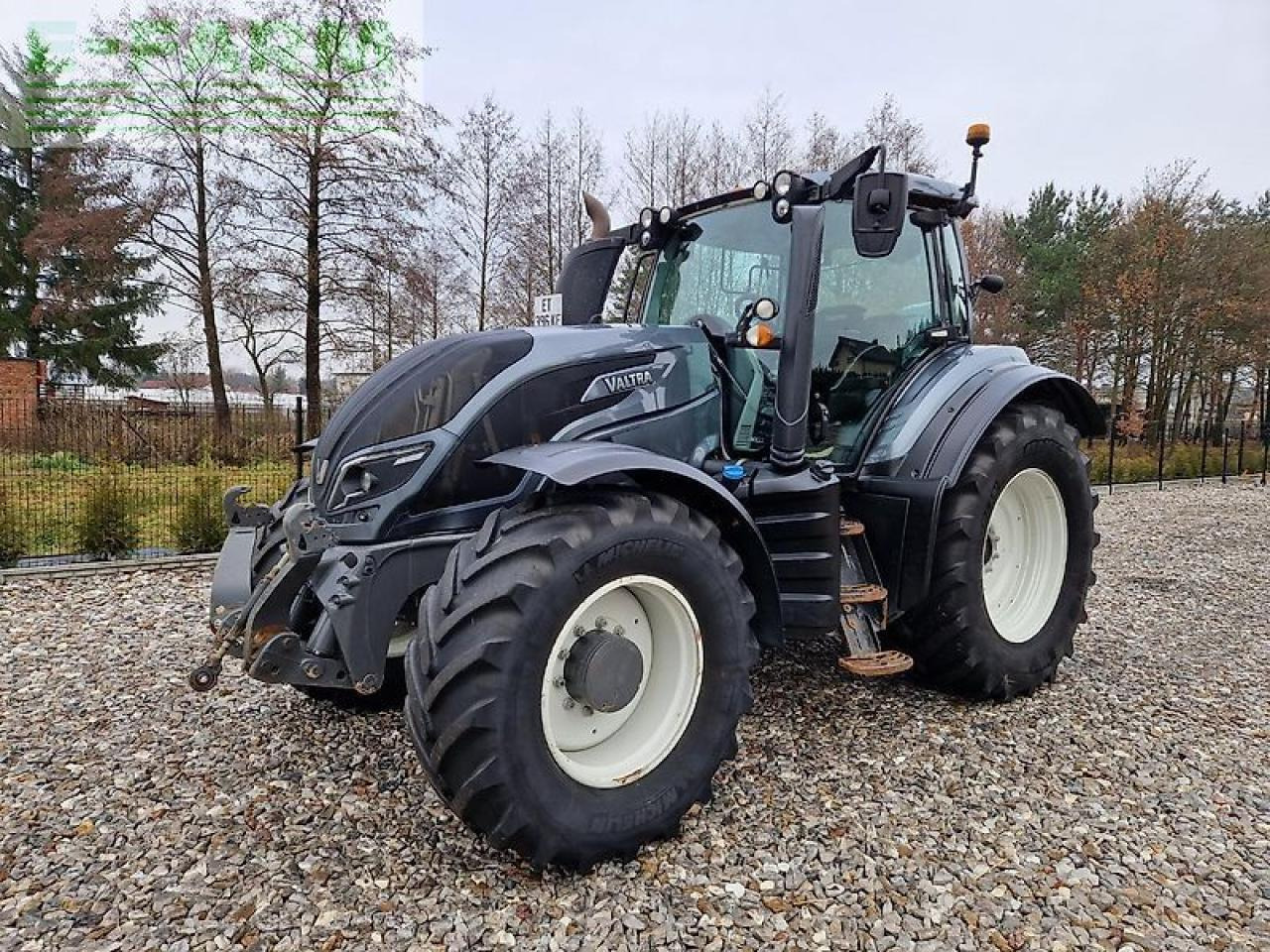 Valtra t154 active Active - Farm tractor: picture 1 Valtra t154 active Active - Farm tractor: picture 1