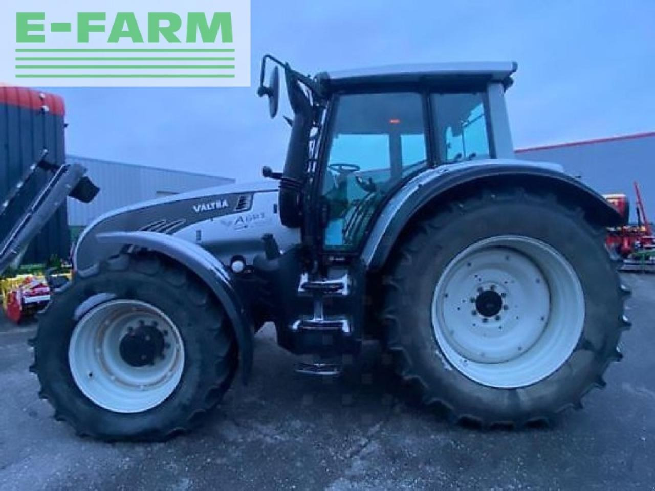 Valtra t172 hitech - Farm tractor: picture 3 Valtra t172 hitech - Farm tractor: picture 3