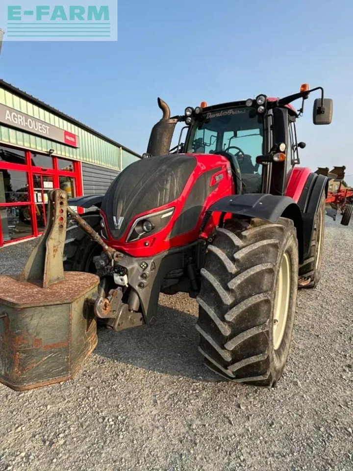 Valtra t214v - Farm tractor: picture 4 Valtra t214v - Farm tractor: picture 4