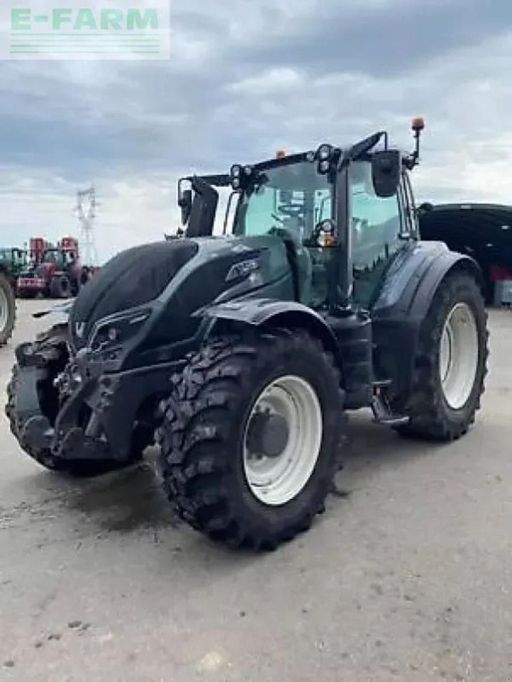Valtra t234 versu Versu - Farm tractor: picture 1 Valtra t234 versu Versu - Farm tractor: picture 1