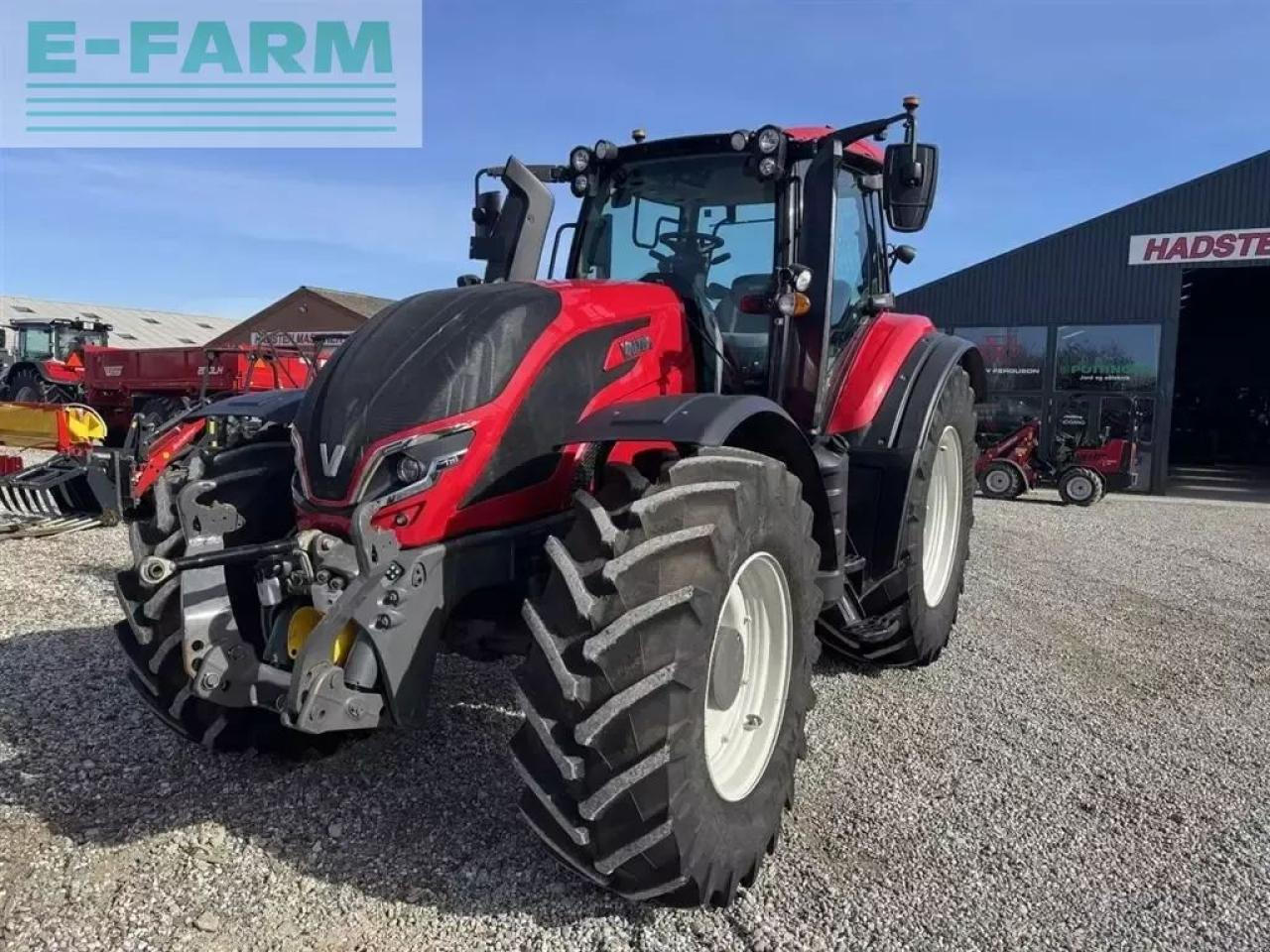 Valtra t255 activ med twin-trac vendbar købine Active - Farm tractor: picture 4 Valtra t255 activ med twin-trac vendbar købine Active - Farm tractor: picture 4
