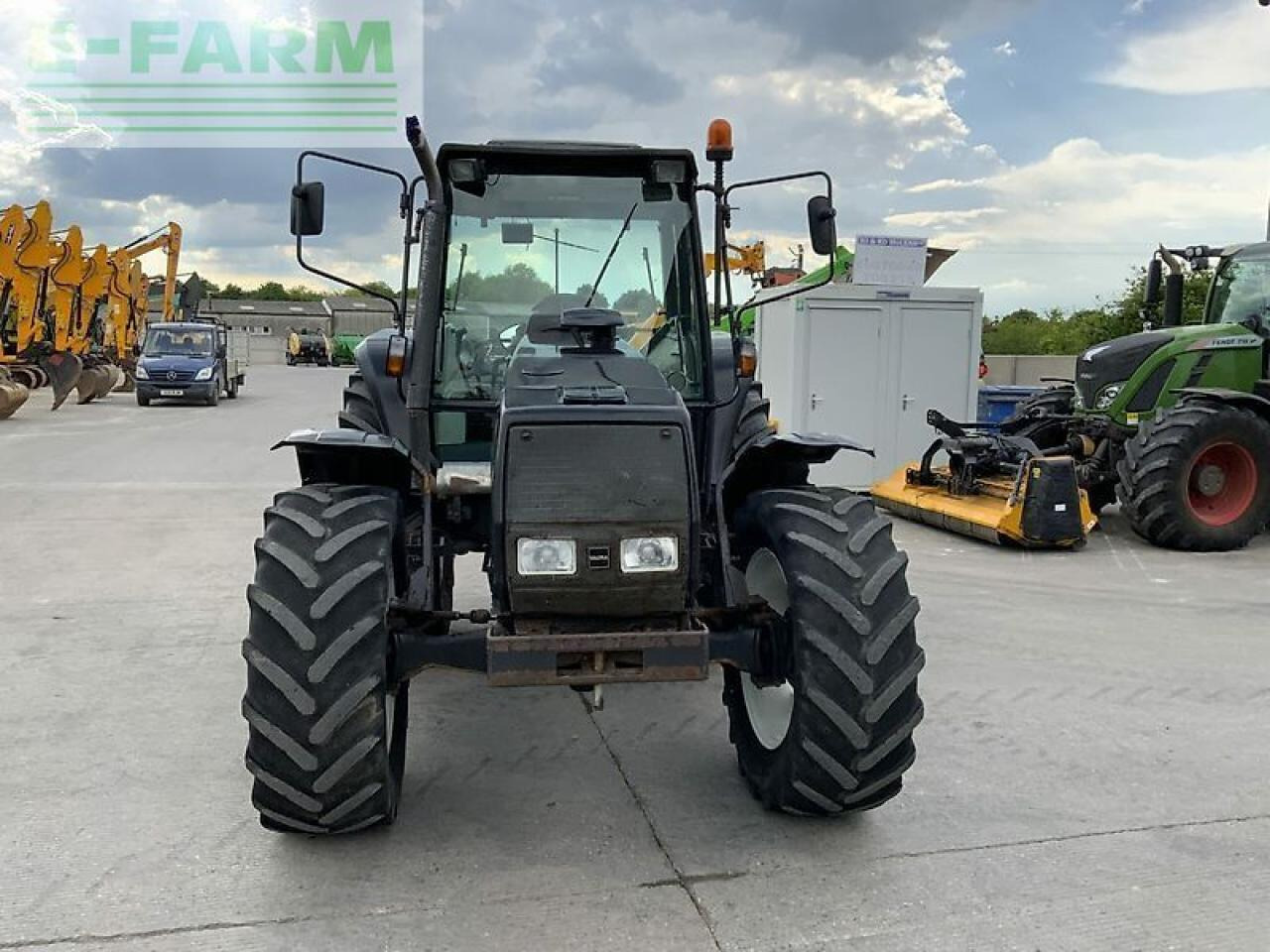 Valtra valtra/valmet 6800 tractor (st23222) - Farm tractor: picture 3 Valtra valtra/valmet 6800 tractor (st23222) - Farm tractor: picture 3