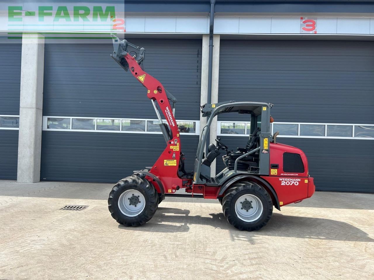 Weidemann 2070-bj. 2013 - Mini excavator: picture 1 Weidemann 2070-bj. 2013 - Mini excavator: picture 1