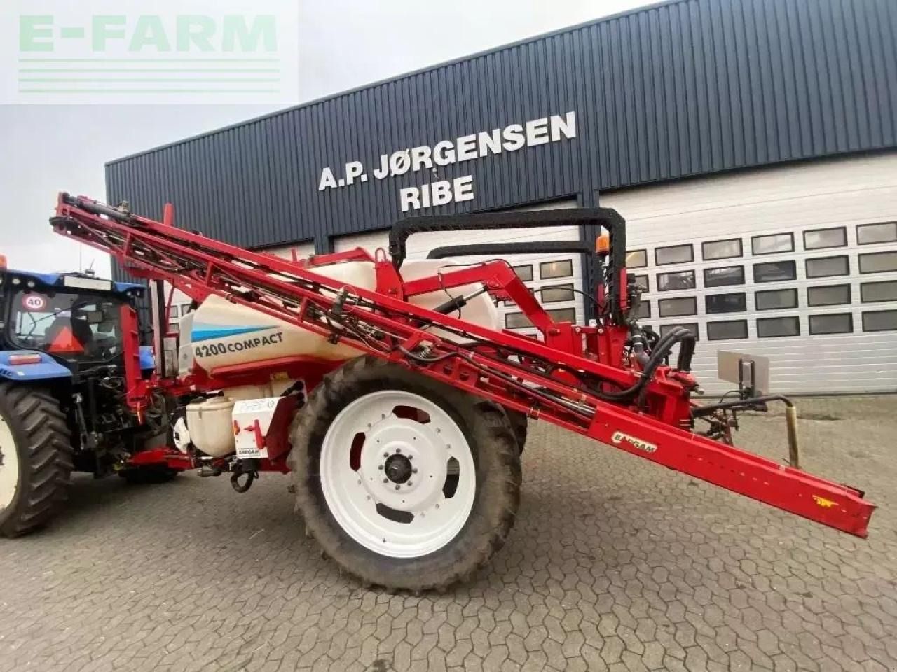 Trailed sprayer compact: picture 7