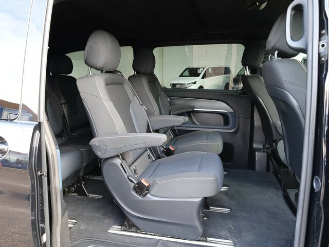 MERCEDES-BENZ EQV 300 lang,7Sitze,2xSchiebetür,LED,Distronic... - Passenger van, Electric van: picture 2 MERCEDES-BENZ EQV 300 lang,7Sitze,2xSchiebetür,LED,Distronic... - Passenger van, Electric van: picture 2