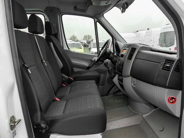 MERCEDES-BENZ Sprinter 311 CDI DOKA Pritsche,AHK,Standheizung - Open body delivery van, Combi van: picture 3 MERCEDES-BENZ Sprinter 311 CDI DOKA Pritsche,AHK,Standheizung - Open body delivery van, Combi van: picture 3