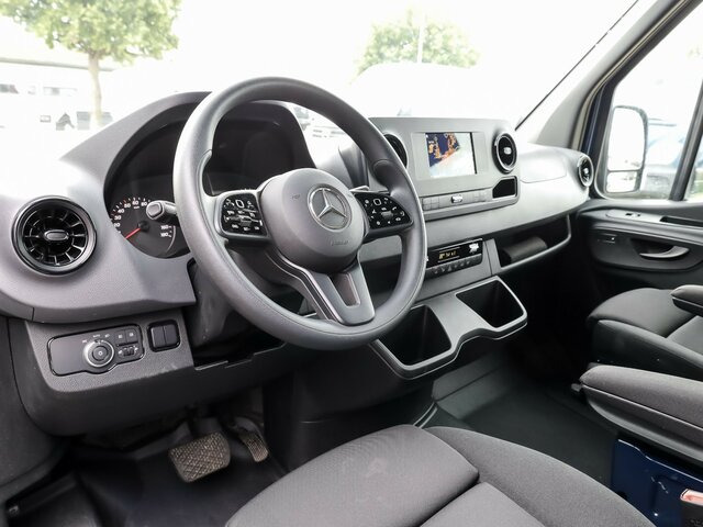 MERCEDES-BENZ Sprinter 315 CDI Maxi Kombi Tourer,8Sitze,Kamera - Passenger van: picture 4 MERCEDES-BENZ Sprinter 315 CDI Maxi Kombi Tourer,8Sitze,Kamera - Passenger van: picture 4