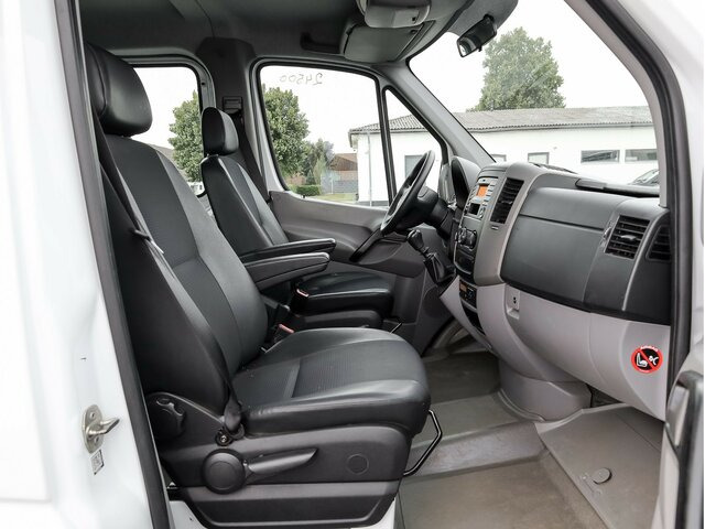 MERCEDES-BENZ Sprinter 316CDI DOKA,Allrad,Klima,AHK,TCO - Curtain side van, Combi van: picture 2 MERCEDES-BENZ Sprinter 316CDI DOKA,Allrad,Klima,AHK,TCO - Curtain side van, Combi van: picture 2