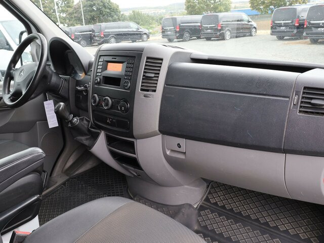 MERCEDES-BENZ Sprinter 316CDI DOKA,Allrad,Klima - Curtain side van, Combi van: picture 3 MERCEDES-BENZ Sprinter 316CDI DOKA,Allrad,Klima - Curtain side van, Combi van: picture 3