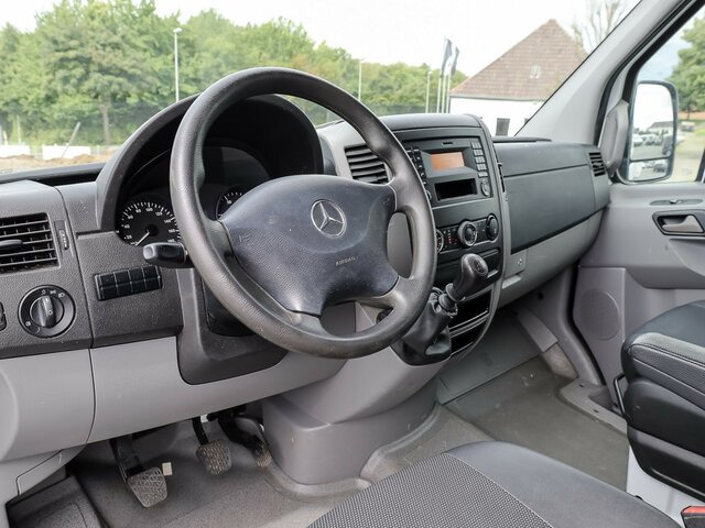 MERCEDES-BENZ Sprinter 316CDI DOKA,Allrad,Klima - Curtain side van, Combi van: picture 4 MERCEDES-BENZ Sprinter 316CDI DOKA,Allrad,Klima - Curtain side van, Combi van: picture 4