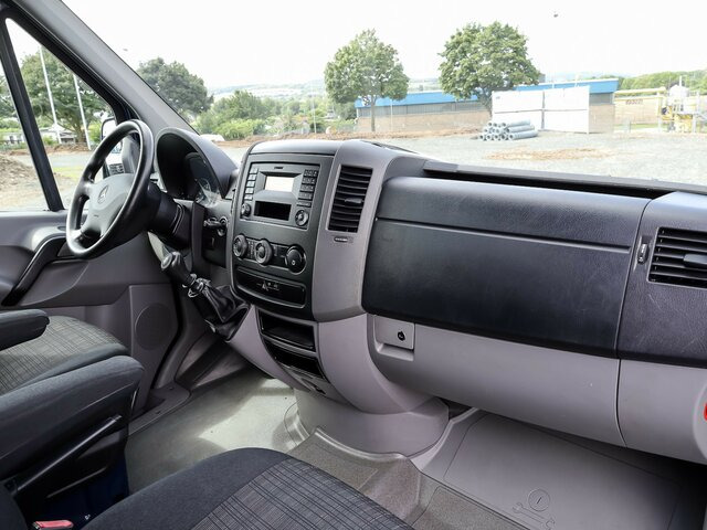 MERCEDES-BENZ Sprinter 316CDI DOKA,Allrad,Klima - Curtain side van, Combi van: picture 3 MERCEDES-BENZ Sprinter 316CDI DOKA,Allrad,Klima - Curtain side van, Combi van: picture 3