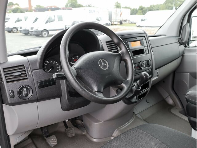 MERCEDES-BENZ Sprinter 316CDI DOKA,Allrad,Klima - Curtain side van, Combi van: picture 4 MERCEDES-BENZ Sprinter 316CDI DOKA,Allrad,Klima - Curtain side van, Combi van: picture 4