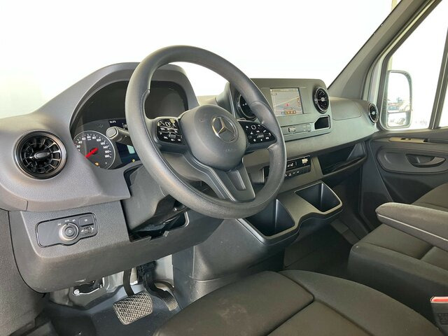 MERCEDES-BENZ Sprinter 317 CDI,3665mm,Automatik,Kamera - Panel van: picture 4 MERCEDES-BENZ Sprinter 317 CDI,3665mm,Automatik,Kamera - Panel van: picture 4