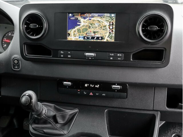 Panel van MERCEDES-BENZ Sprinter 317 CDI Kasten,L2H2,MBUX,Kamera: picture 7