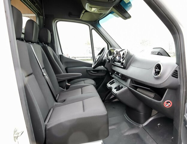 MERCEDES-BENZ Sprinter 317 Maxi,9GTronic,MBUX,Kamera... - Panel van: picture 3 MERCEDES-BENZ Sprinter 317 Maxi,9GTronic,MBUX,Kamera... - Panel van: picture 3
