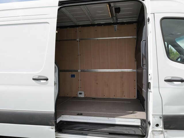 MERCEDES-BENZ Sprinter 317 Maxi,9GTronic,MBUX,Kamera,LED - Panel van: picture 2 MERCEDES-BENZ Sprinter 317 Maxi,9GTronic,MBUX,Kamera,LED - Panel van: picture 2