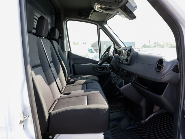 MERCEDES-BENZ Sprinter 317 Maxi,MBUX,Kamera,Tempomat... - Panel van: picture 3 MERCEDES-BENZ Sprinter 317 Maxi,MBUX,Kamera,Tempomat... - Panel van: picture 3
