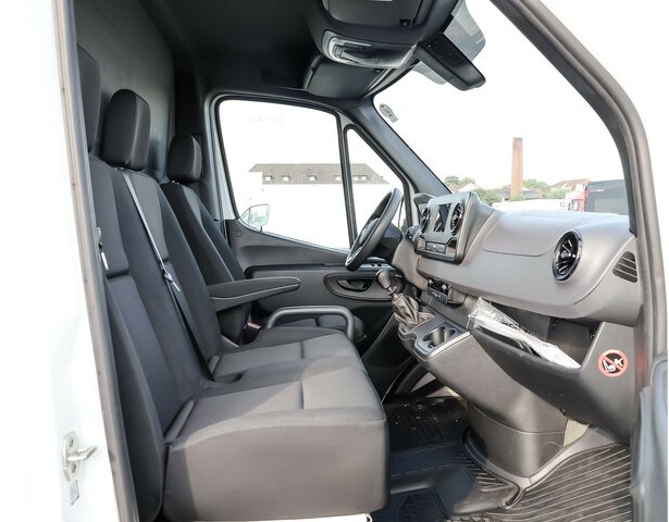 MERCEDES-BENZ Sprinter317CDI Maxi Koffer,LBW,Klima,Kamera - Closed box van: picture 2 MERCEDES-BENZ Sprinter317CDI Maxi Koffer,LBW,Klima,Kamera - Closed box van: picture 2