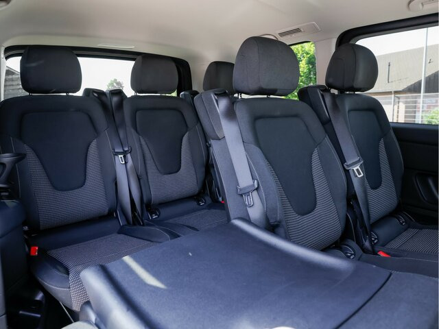 MERCEDES-BENZ V 220 d STYLE kompakt,8Sitzer,Standheizung,AHK... - Passenger van: picture 3 MERCEDES-BENZ V 220 d STYLE kompakt,8Sitzer,Standheizung,AHK... - Passenger van: picture 3