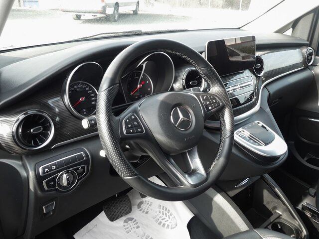 MERCEDES-BENZ V 300 Avantgarde Extralang,2xSchiebetür el.,AHK... - Passenger van: picture 4 MERCEDES-BENZ V 300 Avantgarde Extralang,2xSchiebetür el.,AHK... - Passenger van: picture 4