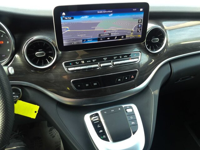 MERCEDES-BENZ V 300 Avantgarde Extralang,2xSchiebetür el.,AHK... - Passenger van: picture 5 MERCEDES-BENZ V 300 Avantgarde Extralang,2xSchiebetür el.,AHK... - Passenger van: picture 5