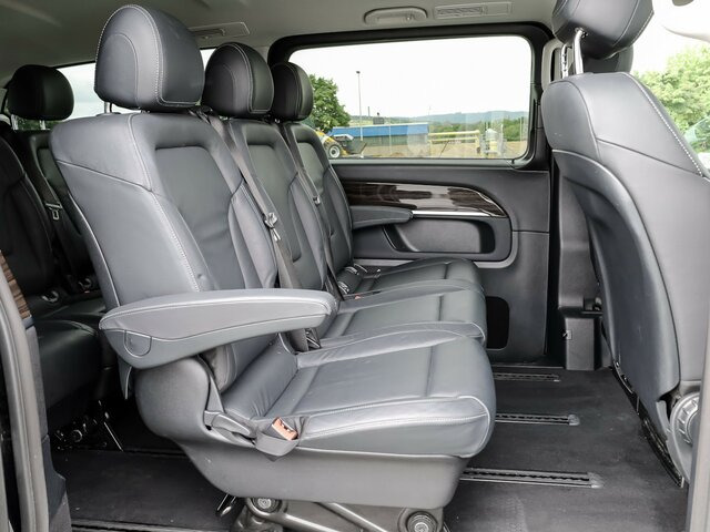 MERCEDES-BENZ V 300 Avantgarde Extralang,2xSchiebetür elektr. - Minibus, Passenger van: picture 4 MERCEDES-BENZ V 300 Avantgarde Extralang,2xSchiebetür elektr. - Minibus, Passenger van: picture 4