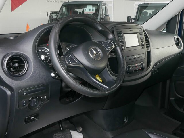 MERCEDES-BENZ Vito 114 TourerPro,Allrad,Automatik,8Sitzer... - Passenger van: picture 3 MERCEDES-BENZ Vito 114 TourerPro,Allrad,Automatik,8Sitzer... - Passenger van: picture 3