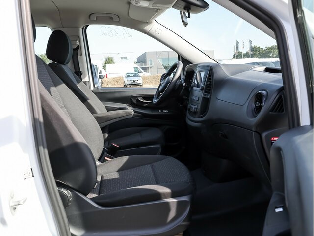 MERCEDES-BENZ Vito 114 TourerPro,Extralang,8Sitzer,Automatik - Minibus, Passenger van: picture 3 MERCEDES-BENZ Vito 114 TourerPro,Extralang,8Sitzer,Automatik - Minibus, Passenger van: picture 3