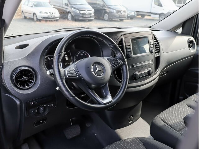 MERCEDES-BENZ Vito 116CDI lang,TourerPro,2Klima,9Sitze,Kamera - Minibus, Passenger van: picture 5 MERCEDES-BENZ Vito 116CDI lang,TourerPro,2Klima,9Sitze,Kamera - Minibus, Passenger van: picture 5