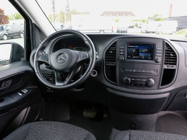 MERCEDES-BENZ Vito 116TourerPro ,Extralang,2xKlima,Kamera,AHK - Passenger van: picture 5 MERCEDES-BENZ Vito 116TourerPro ,Extralang,2xKlima,Kamera,AHK - Passenger van: picture 5