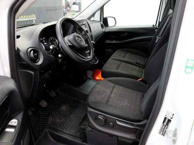 MERCEDES-BENZ Vito114CDI KA lang ,Klima,Sortimo Regalsystem... - Small van: picture 2 MERCEDES-BENZ Vito114CDI KA lang ,Klima,Sortimo Regalsystem... - Small van: picture 2