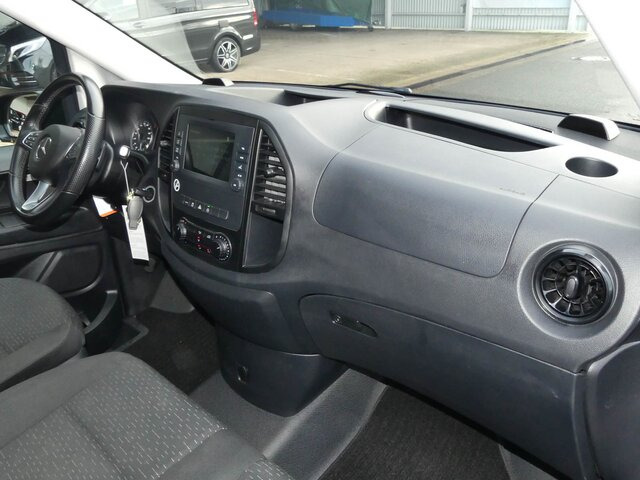 MERCEDES-BENZ Vito116CDI Extralang,Mixto,6Sitze,Automatik - Small van: picture 3 MERCEDES-BENZ Vito116CDI Extralang,Mixto,6Sitze,Automatik - Small van: picture 3