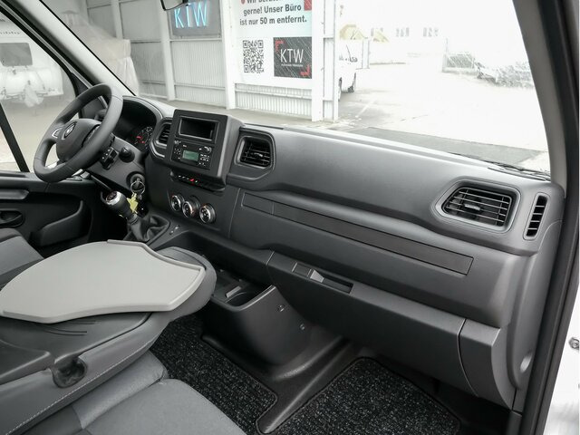 RENAULT Master Pritsche L4,3,5To,4200mm Ladefläche - Open body delivery van: picture 2 RENAULT Master Pritsche L4,3,5To,4200mm Ladefläche - Open body delivery van: picture 2