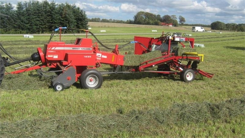 Pomi Mini 100 MF 1839 - Bale wrapper: picture 1 Pomi Mini 100 MF 1839 - Bale wrapper: picture 1