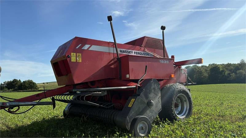 Pomi Mini 100 MF 1839 - Bale wrapper: picture 4 Pomi Mini 100 MF 1839 - Bale wrapper: picture 4