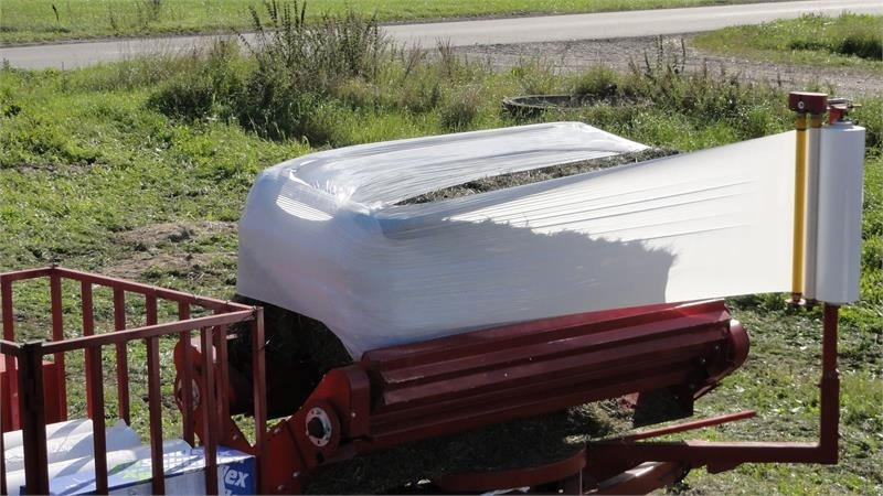 Pomi Wrap 200 - Bale wrapper: picture 2 Pomi Wrap 200 - Bale wrapper: picture 2