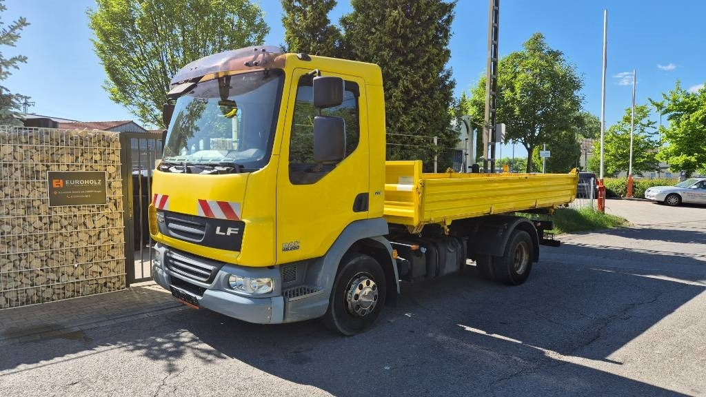 DAF Lkw 3-Seiten-Kipper Meiller 45.220, 2 x AHK, Servo  - Tipper: picture 4 DAF Lkw 3-Seiten-Kipper Meiller 45.220, 2 x AHK, Servo  - Tipper: picture 4